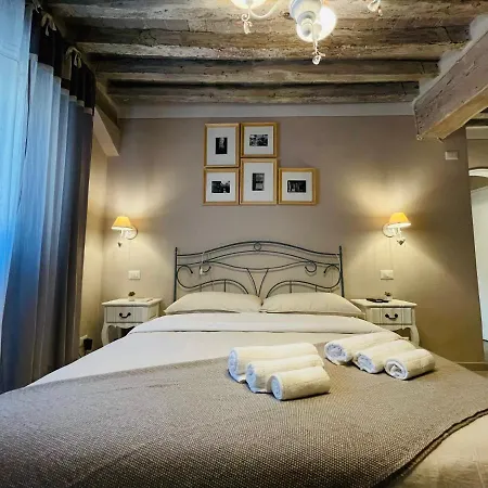 All'interno Delle Mura Con Wi-fi E Netflix Apartment