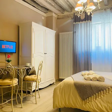 Apartment All'interno Delle Mura Con Wi-fi E Netflix