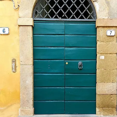 All'interno Delle Mura Con Wi-fi E Netflix Apartment